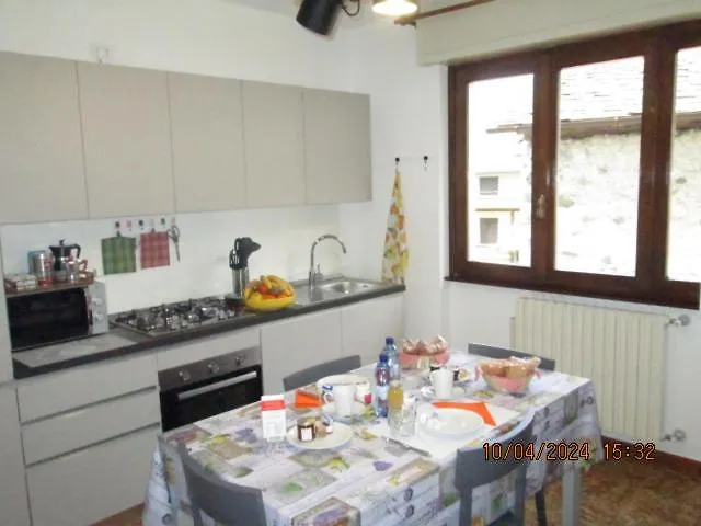 Appartamento B&B Sentiero Valtellina Castello dell'Acqua
